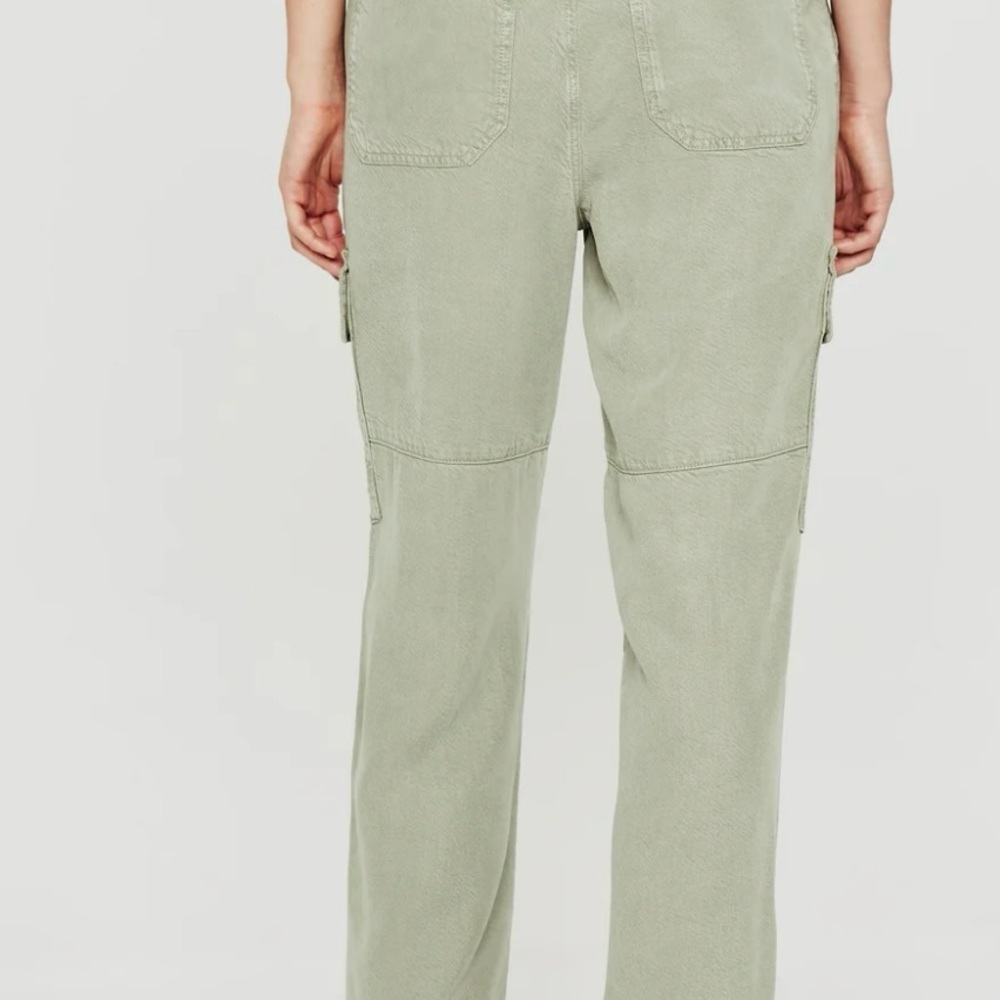 AG Los Angeles Knoxx Cargo High Rise Baggy Boyfriend green pants. Grunge utility - Picture 5 of 16